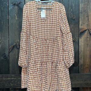 BTFBM Plaid Dress M NWT Fall Tan White Checkered Tiered Ruffle Hem Elastic